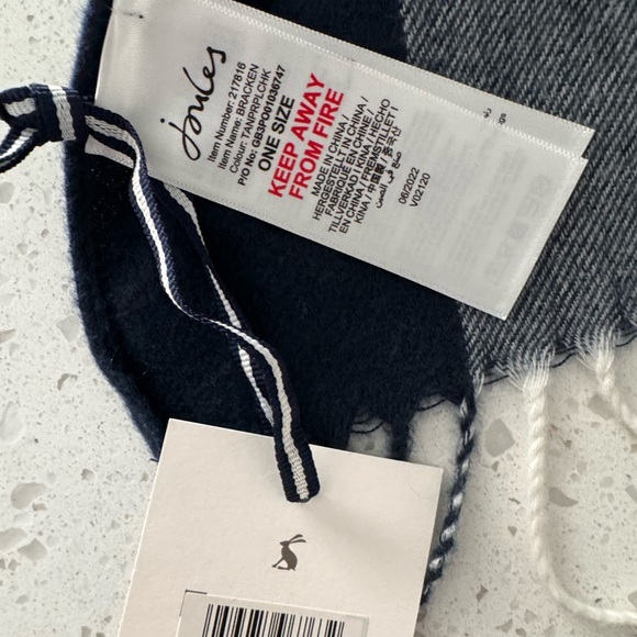 Joules Bracken Scarf - Tan Purple Check - Picture 3 of 4